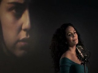 Demet Sağıroğlu - ADINI SEN KOY