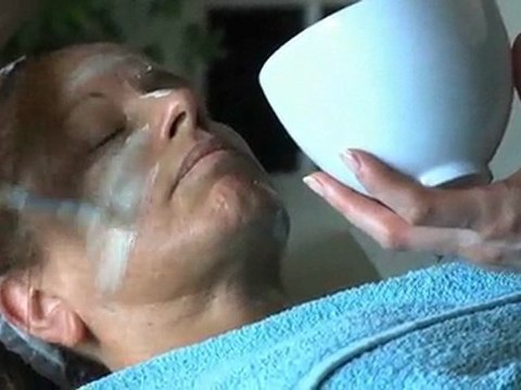 Soins visage, épilation, esthéticienne à domicile