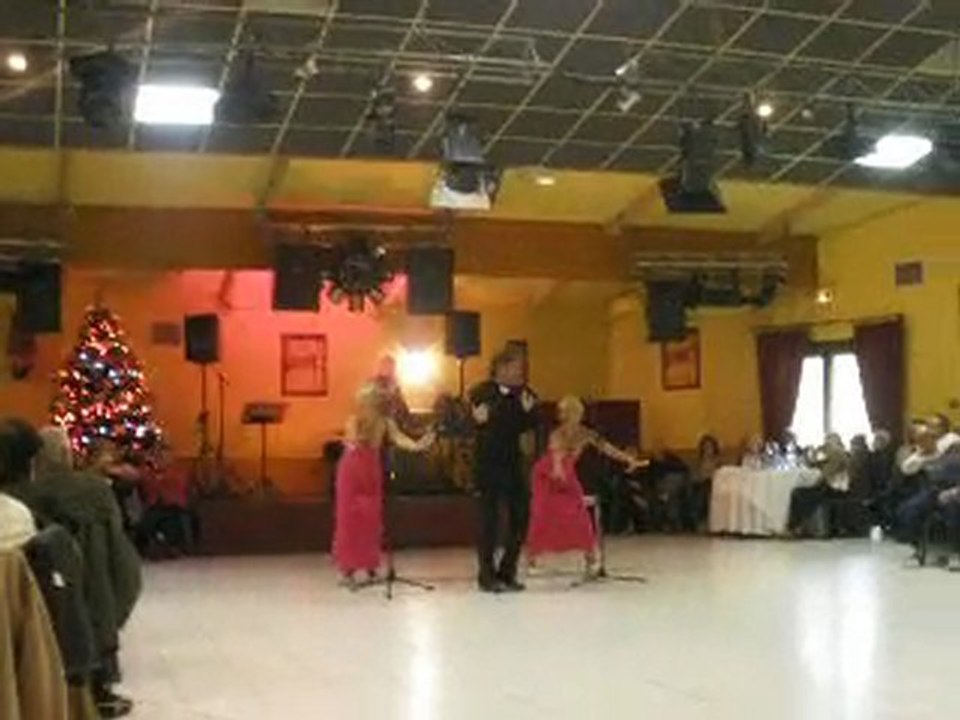 repas noêl  avec club montolivet 2009 009