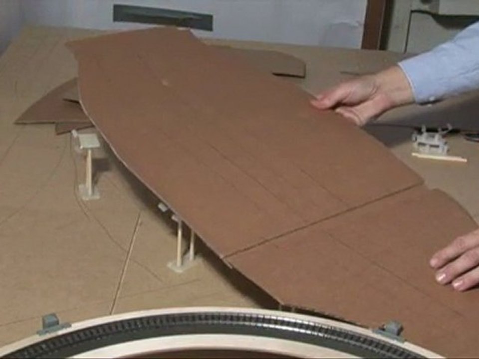 Building h0 train station using Noch products, part 1 of 5