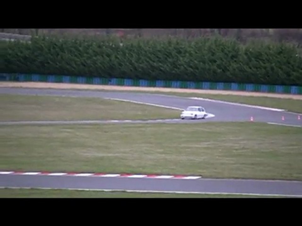 GT turbo circuit de NEVERS MAGNY-COURS (ISAT St Joseph)