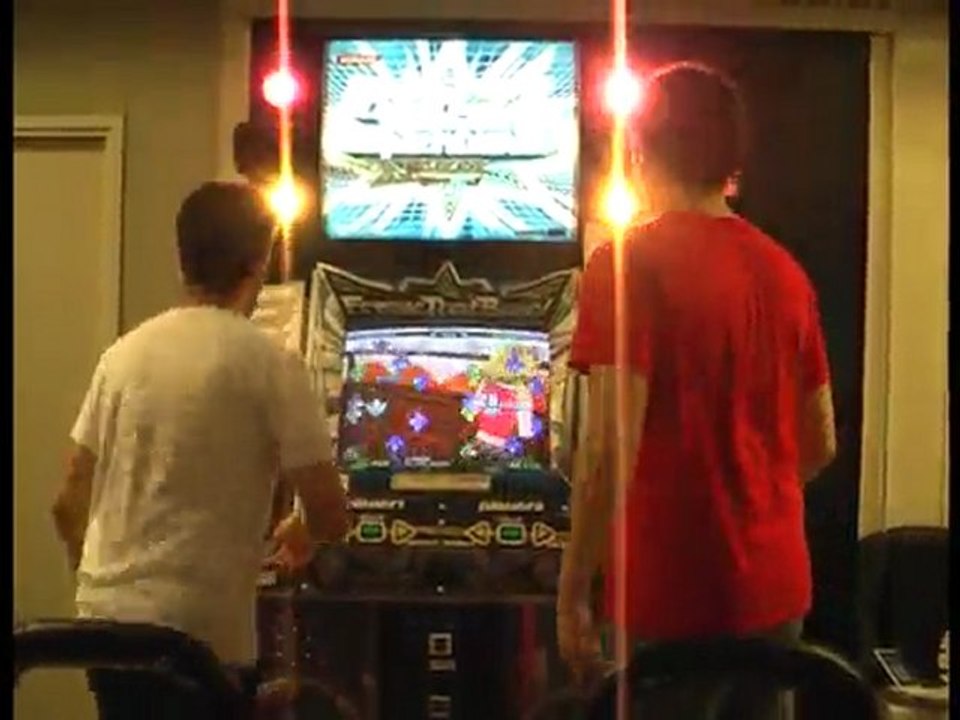 Demi DDR League THK VS Max Payne TGS 2009 (win bracket)