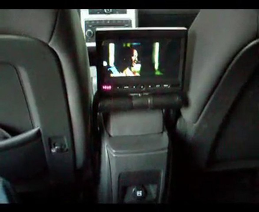 Monitor nel bracciolo su Dodge Journey