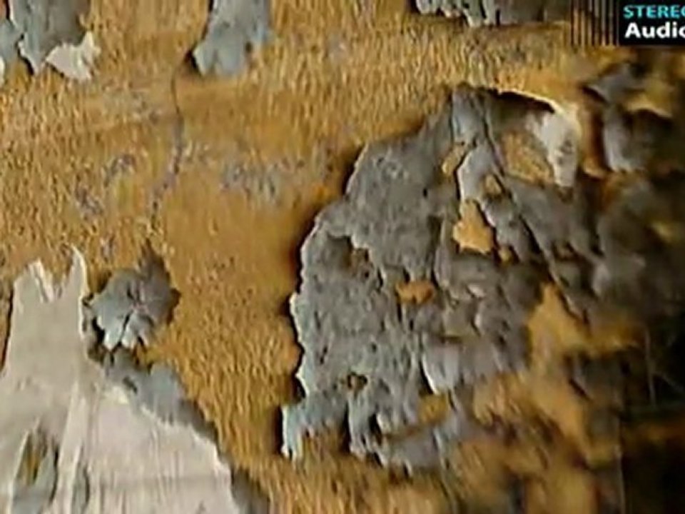 Funda Arar Geçmez Yara  ( Yeni Klip 2009 )