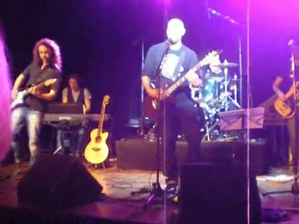 CHARVILLAT Scène Bastille "Merci" 02/12/09