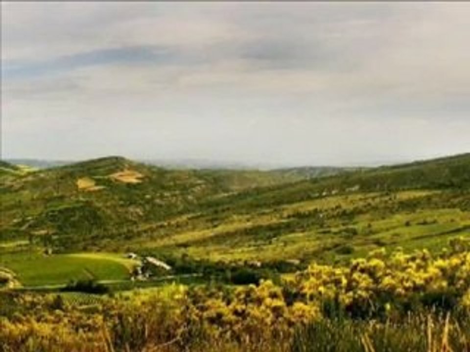 En terres audoises, ville et abbaye de Saint Polycarpe_0001