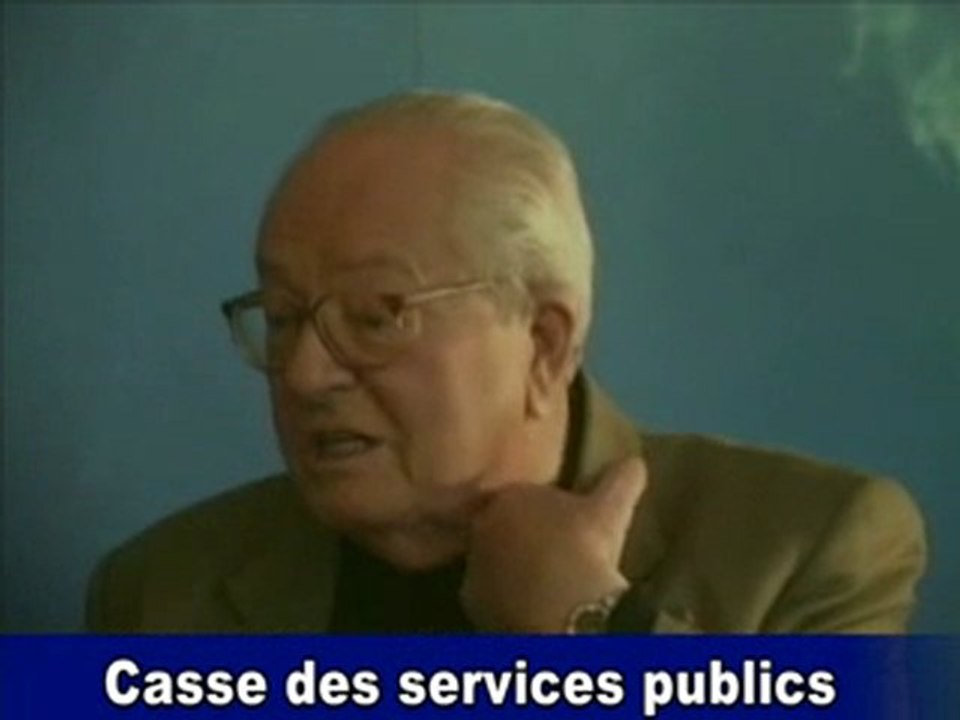 Jean Marie Le Pen commente l'actualité