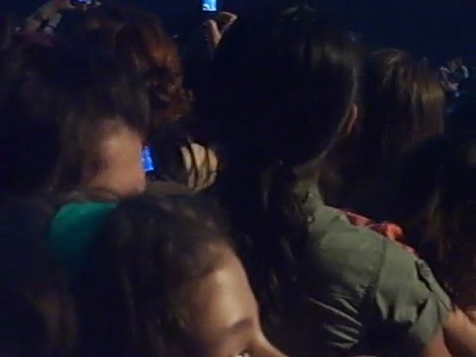 Keremcem - ağlayalım beraber ve pardesü(BGM Konseri)