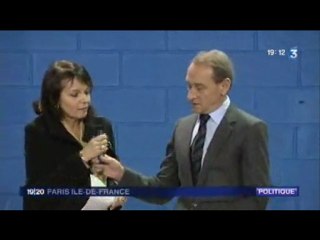 Delanoë arrache le micro de Brigitte Kuster !