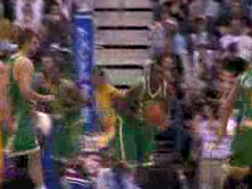 NBA Deron Williams assists a streaking Ronnie B...
