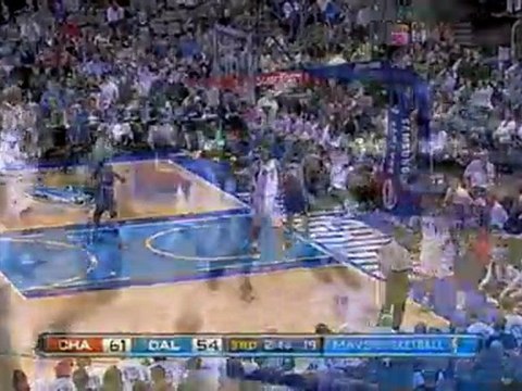 NBA Jason Kidd blocks Boris Diaw's attempted layup as he dri