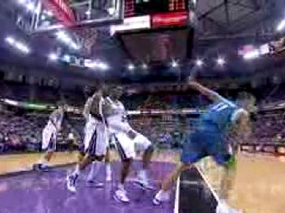 NBA Jason Thompson rejects Aleksandar Pavlovic in the paint.