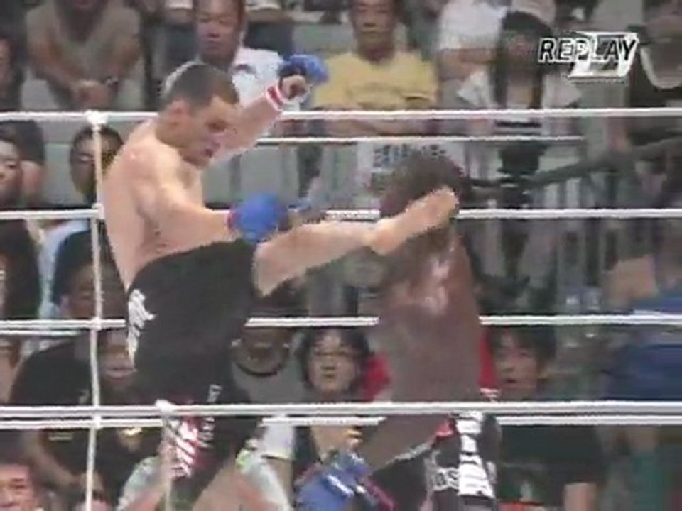 MMA KO 2009