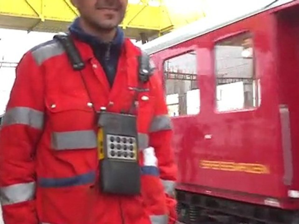Démarrage de la 141 R 568 à Zürich HB