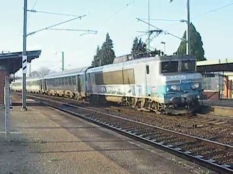 Passage BB15064 et CIC Normandie direction Paris