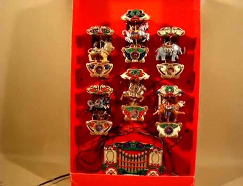 Mr christmas holiday musical carousel