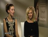 Maria Valverde y Juno Temple 5