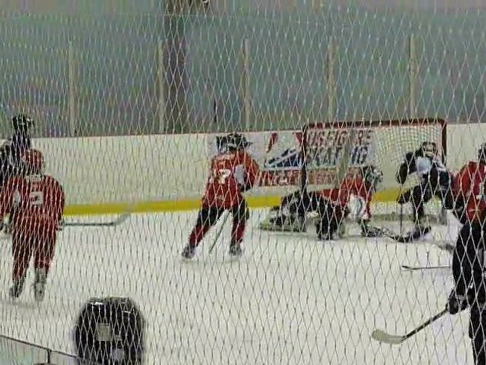 20091212 RYHA House Squirt Team 3 vs. Team 4 - 3rd Period A