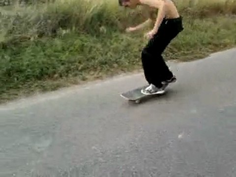 Kick flip body varial
