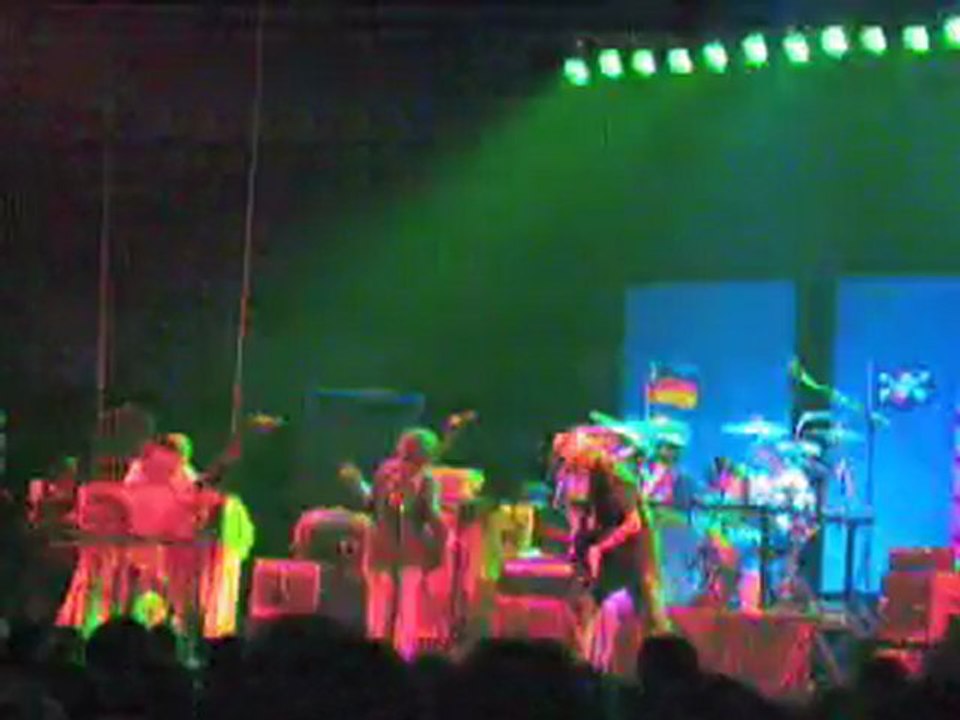 Neil Young - 20-06-2001 Frankfurt - 07 - Like a Hurricane