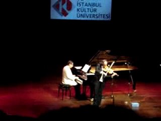 Farid Farjad-Sarı Gelin