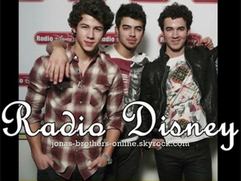 Joe & Kevin interview Nick on Radio Disney (13/12/2009)