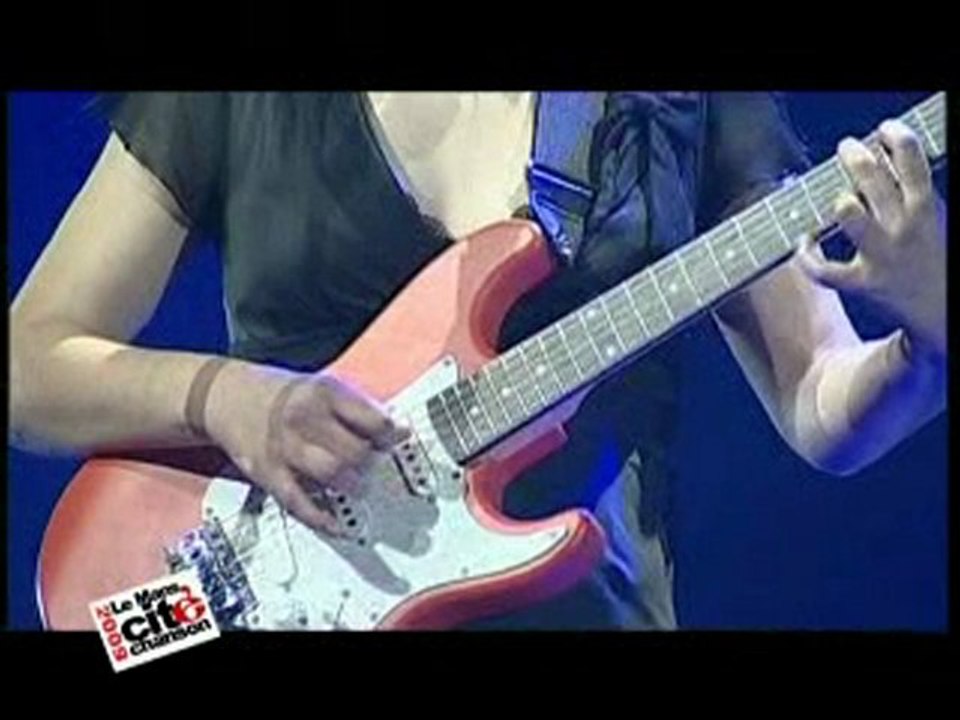 Le Mans Cité 2009 Julie et le vélo qui pleure