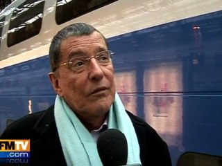 Deux médecins français vont expertiser Johnny