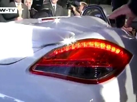 examine it! L.A. Motor Show | drive it