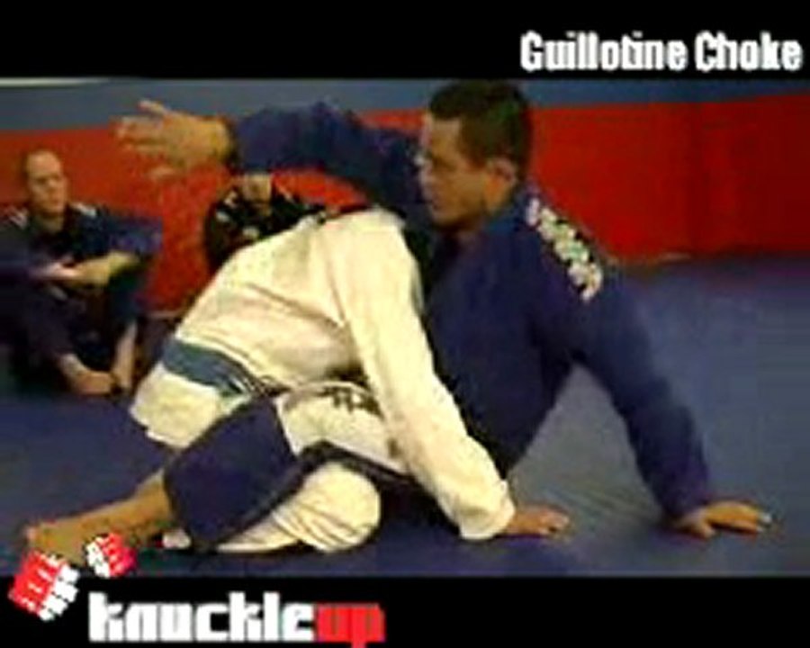 The Guillotine Choke - BJJ Basics w/ Master Kazeka Muniz