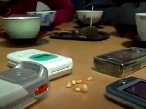 Peut-on faire du pop-corn avec un téléphone portable ? (1/