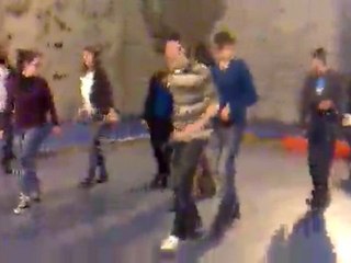 thibault aprend à danser