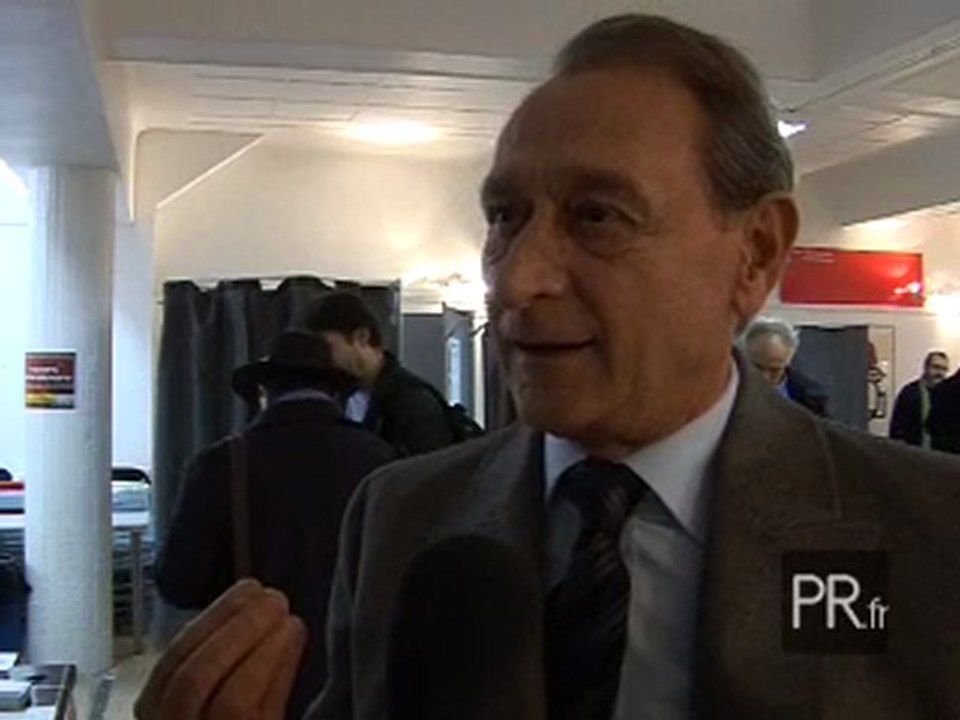 Bertrand Delanoë justifie la hausse des impôts à Paris