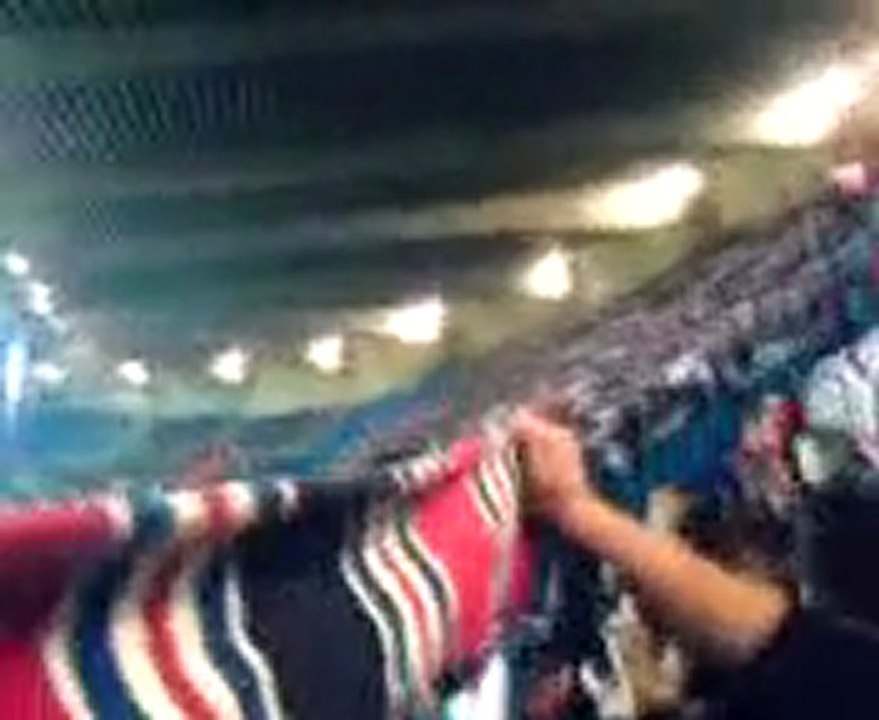 "Ô ville lumière" en Authentiks ! Ambiance PSG-Saint Etienne