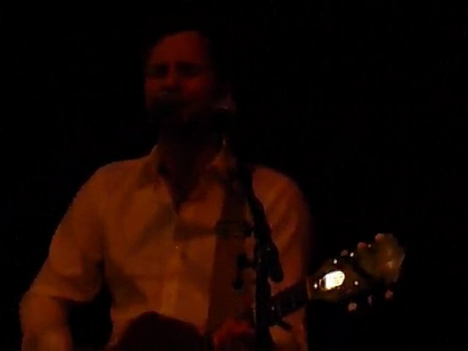 Julian, "Je reste là"