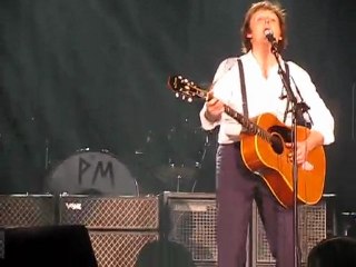 Yesterday - Mc Cartney (Bercy 10/12/2009)