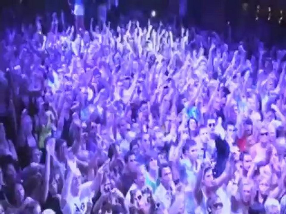 leave the world behind (Freemack Paris bootleg)clip