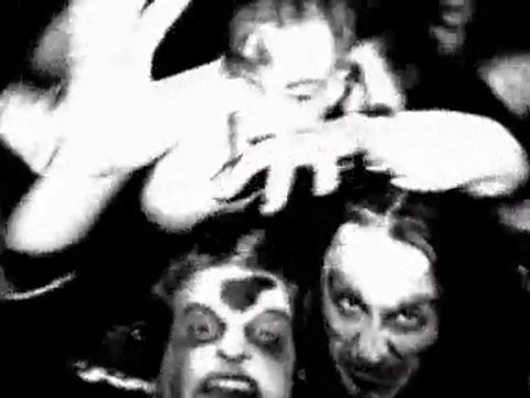 ZOMBIE WALK II - ¡¡¡ZOMBIES!!!