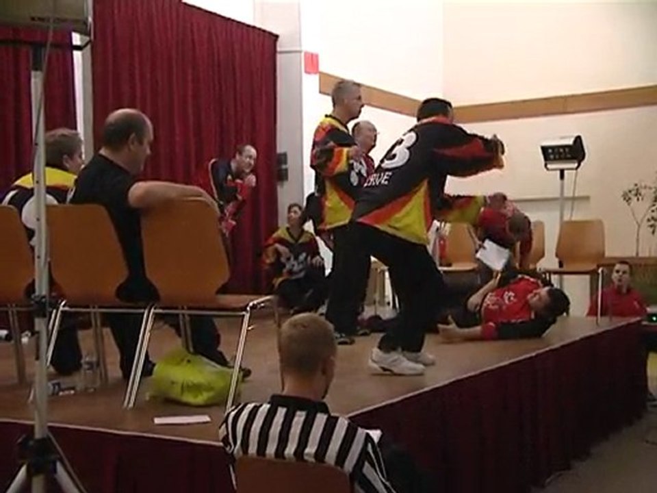 Le MINOU vs les AHURIS : impro à Pierrevillers - le 23/10/09