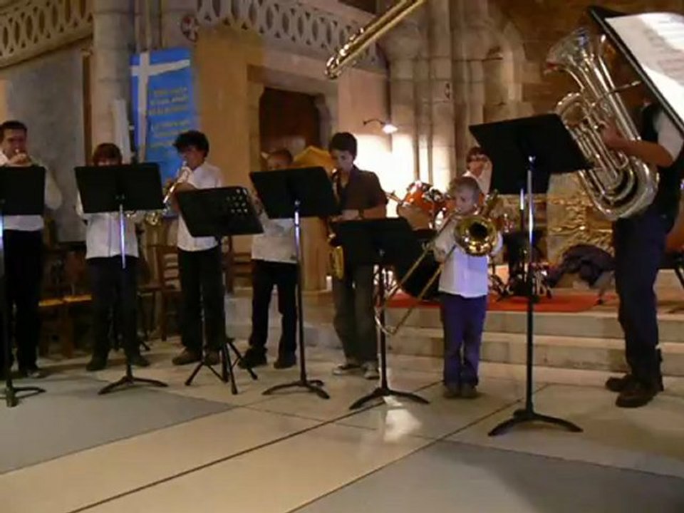 Joachim joue dans son brass band