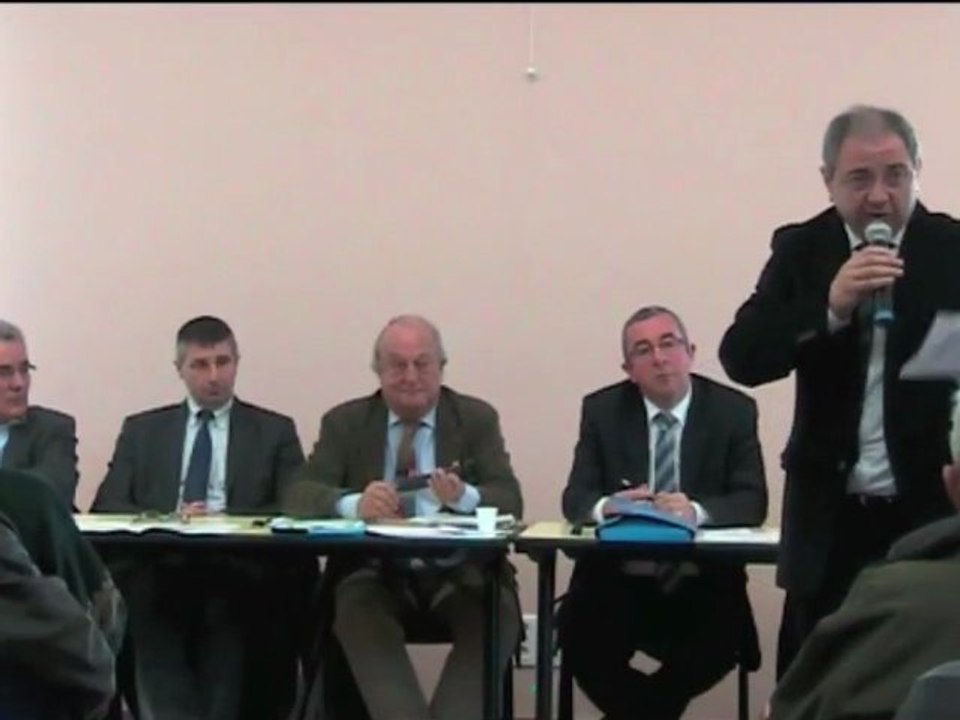 les barrages : interventions de M. Orvain, Desl...