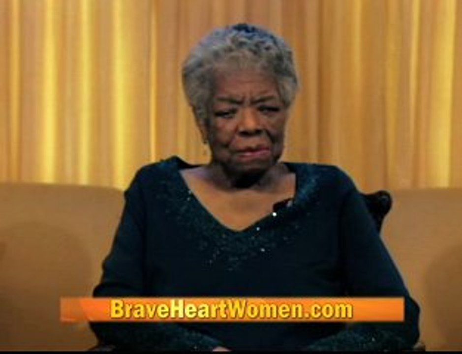 Dr. Maya Angelou Receives BraveHeart Courage Award!