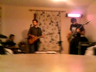 Bozuk Radyo-haydi gel içelim(cover)