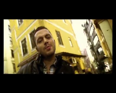 Murat Boz - Gümbür Gümbür (2009) by Aluxton