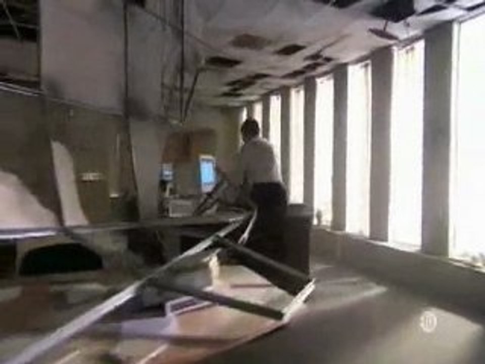 11 septembre dans les tours jumelles Part 1/6