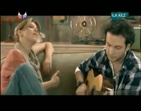 Gülben Ergen & Oğuzhan Koç -Giden Günlerim oldu