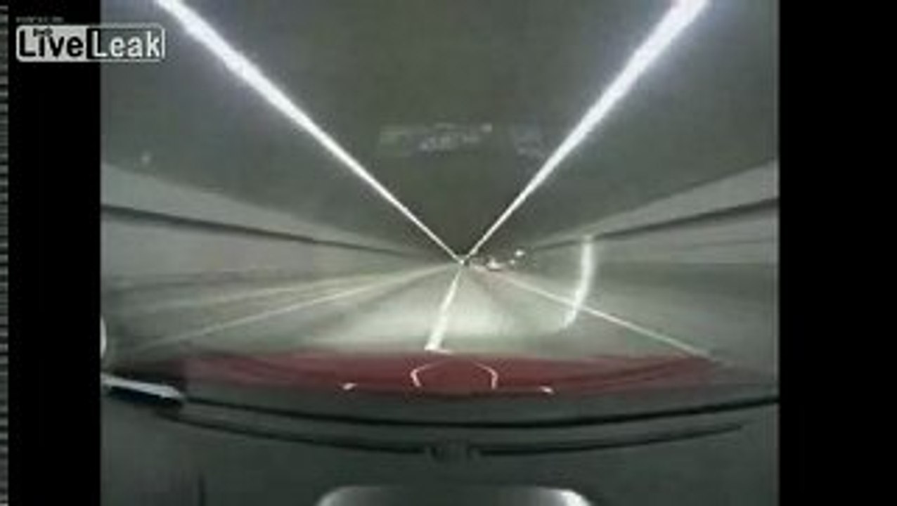 Crash dans le tunnel
