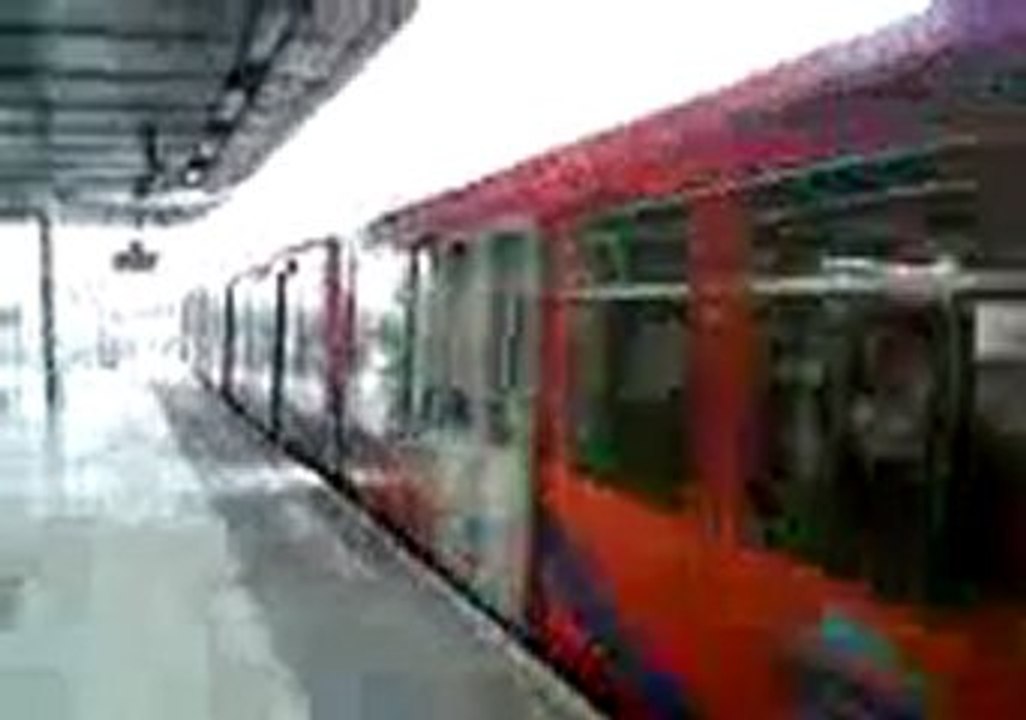 Video-0002_2vie privee a londre