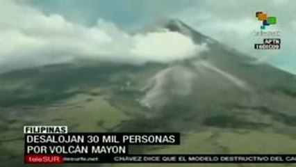 Evacuan a miles en Filipinas por volcan Mayon