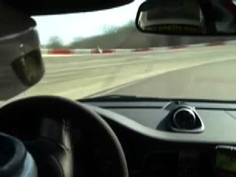 Virage Dijon Prenois en GT3 RS